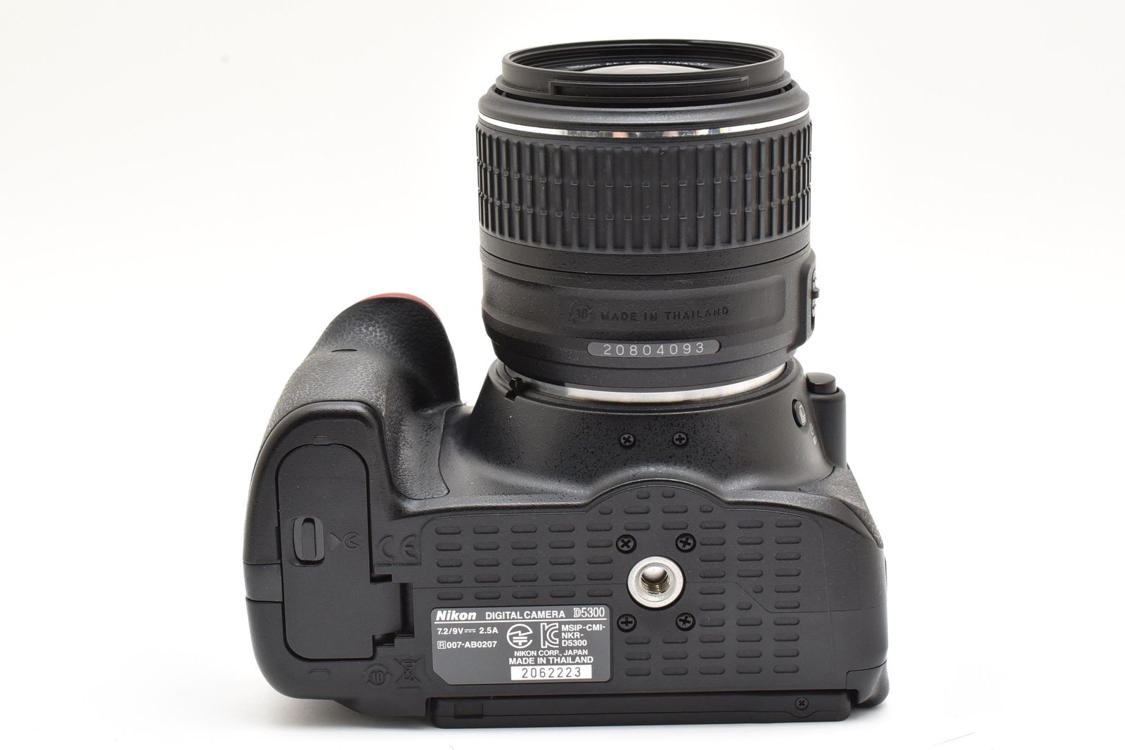 ほぼ未使用 Nikon D5300 Wi-Fi搭載 ダブルレンズ #9016 ほぼ未使用 Nikon D5300 Wi-Fi搭載 ダブルレンズ #9016 美品 Nikon