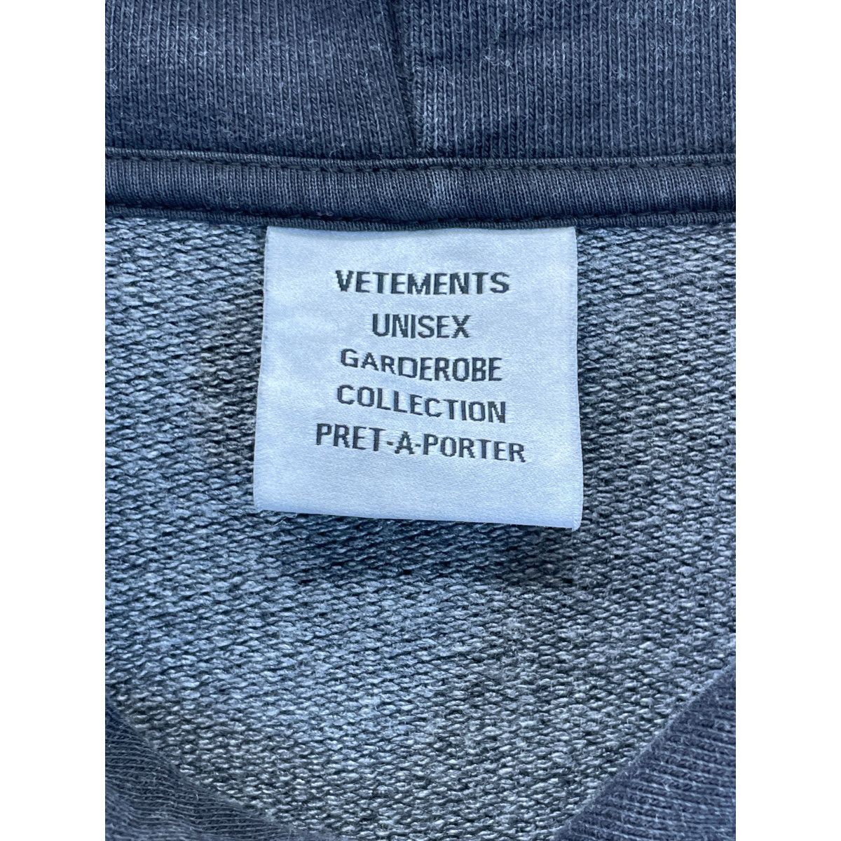 Vetements ヴェトモン 【美品/23AW】UE54HD240B クリスタルロゴ プル