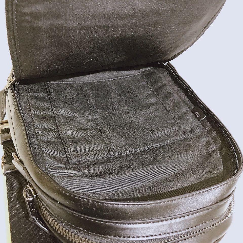 COACH コーチ ボディバック 斜め掛け レザー ブラック メンズ