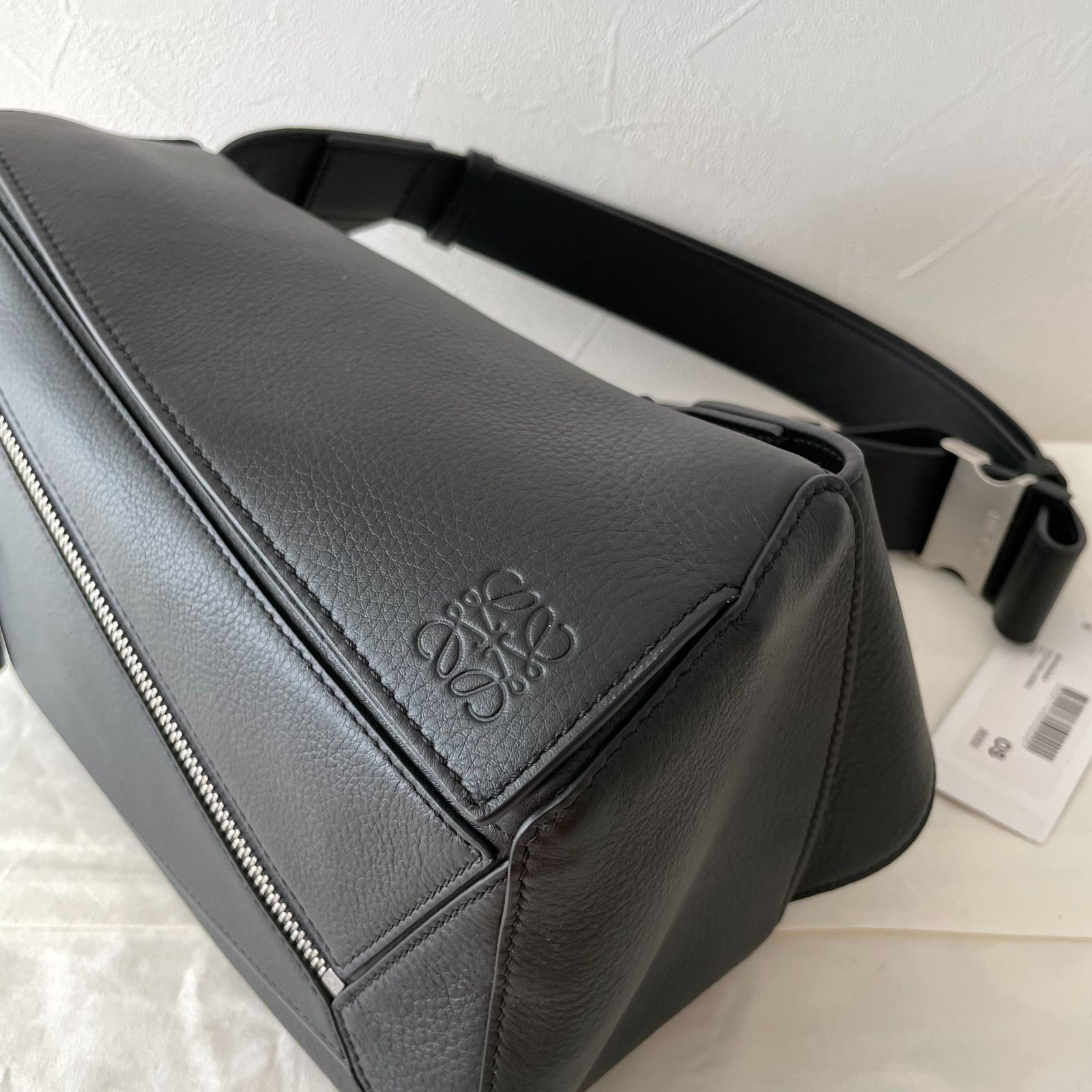 【新品】LOEWE（ロエベ）Small Puzzle bumbag