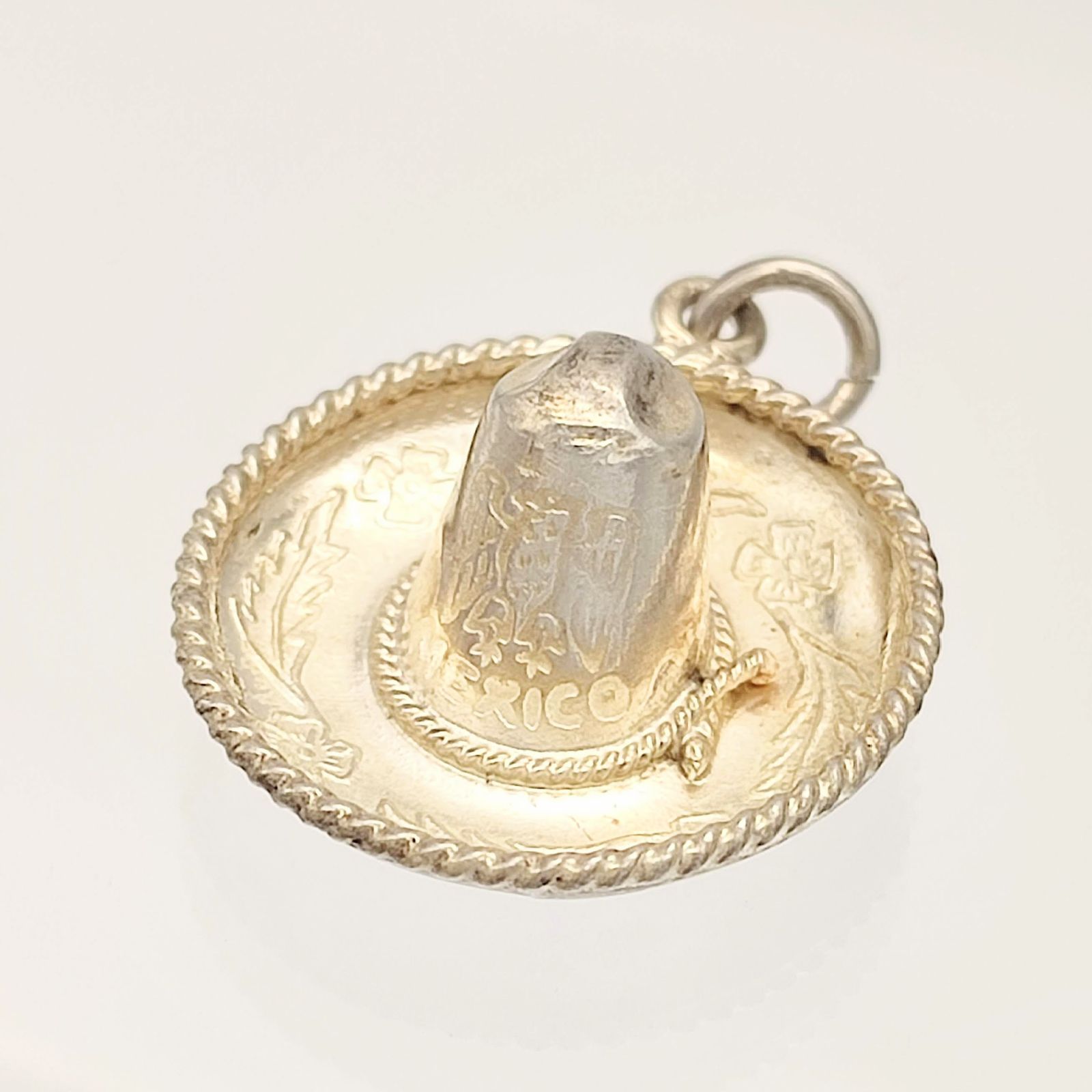 ビンテージ40's50's★レディースベロアハット紫★30's60's帽子卸 ビンテージ40\u0027s50\u0027s★レディースリボン付きベロアハット緑★30\u0027s60\u0027s古着レディースハット帽子ヘッドドレスグリーンUSA