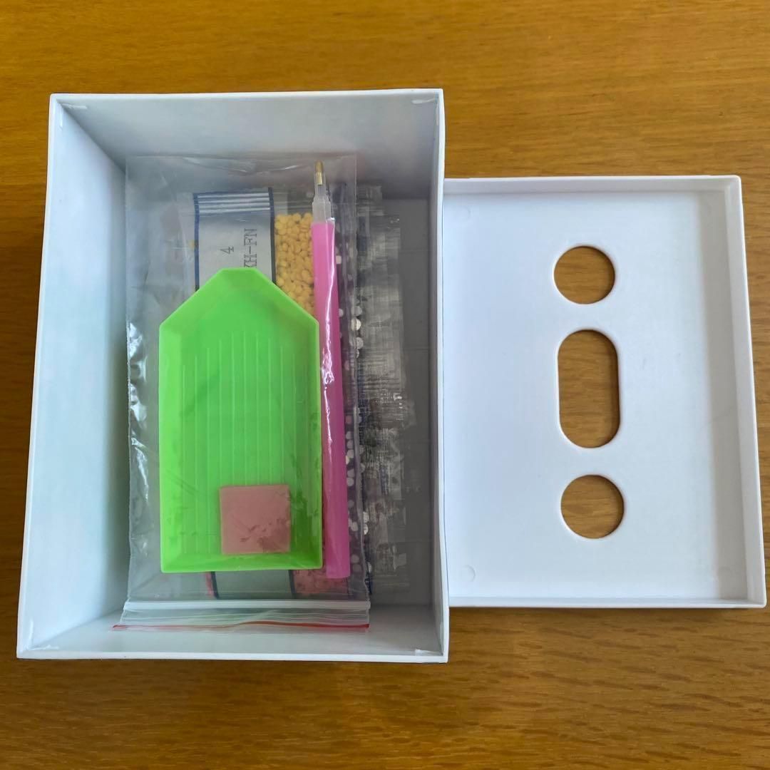 ダイヤモンドアート チューリップがかわいいティッシュボックスケース