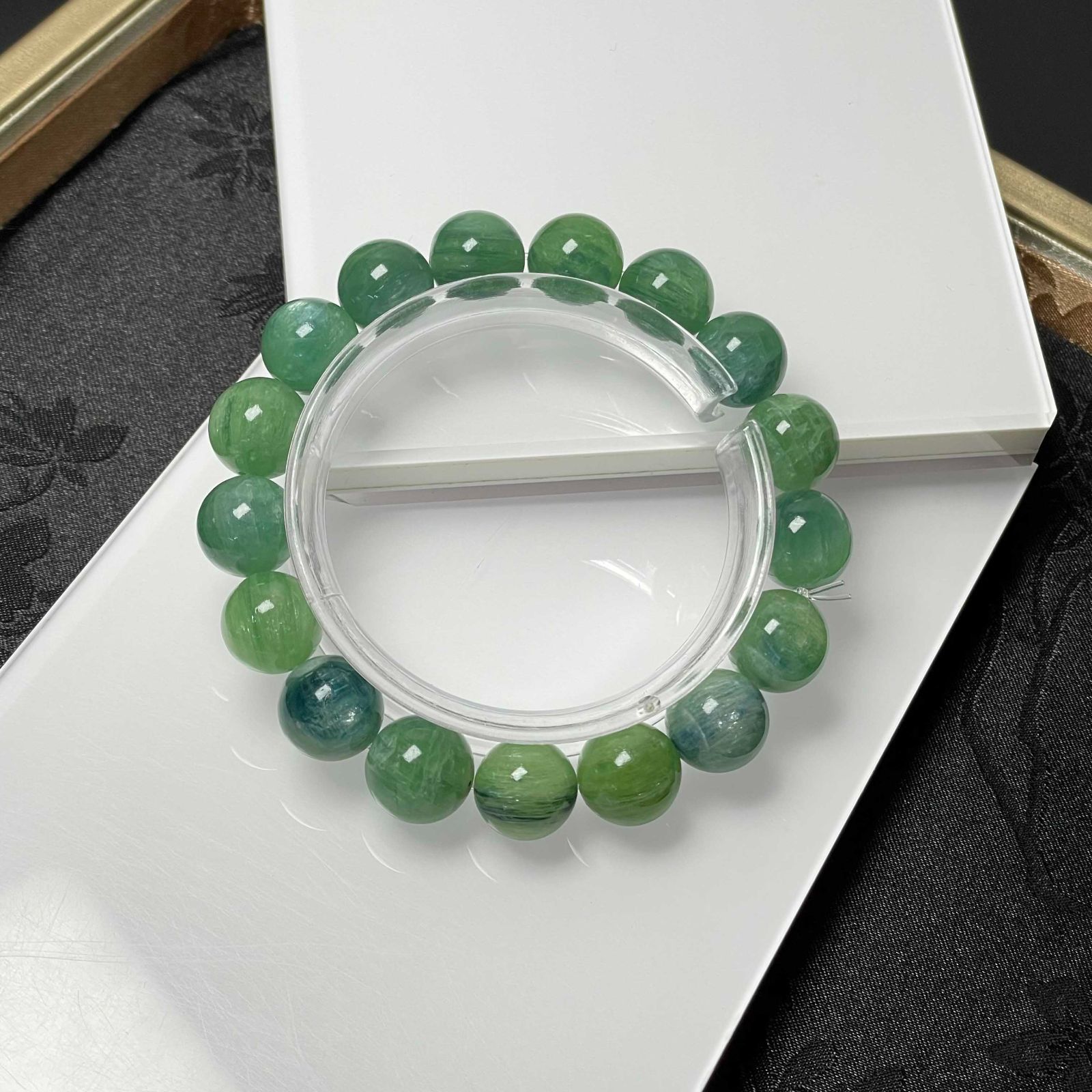 ゴールデンバンブルビー ギャンブル運、富、幸運、保護 プラクルアン A