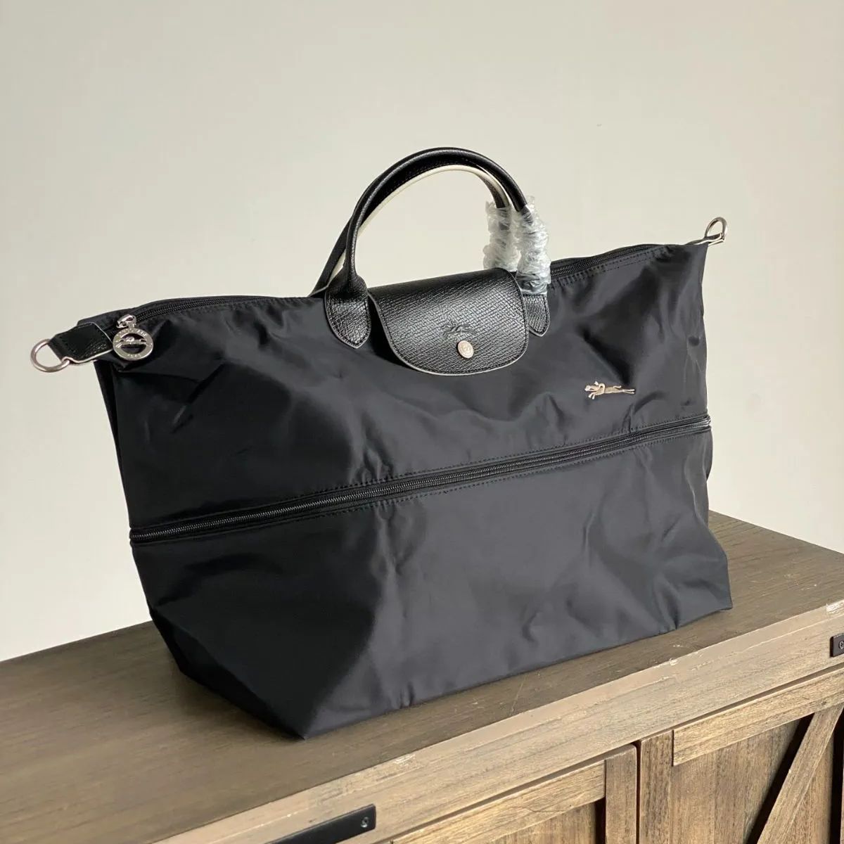 新品！未使用 LONGCHAMP 大容量 伸展可能、縮小可能 2way ボストン