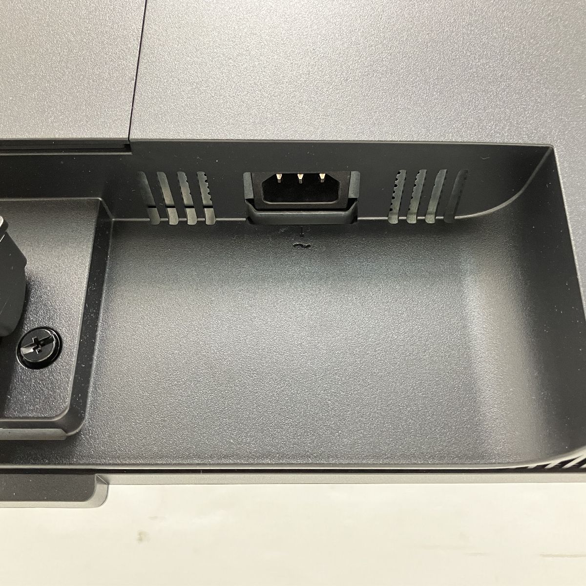 液晶モニター