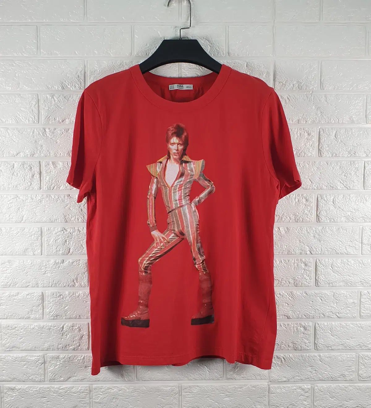 新品☆ZARA ザラ ラウンドネックTシャツ ZARA ラウンドネック Tシャツ カットソー 新品タグ付き｜Yahoo