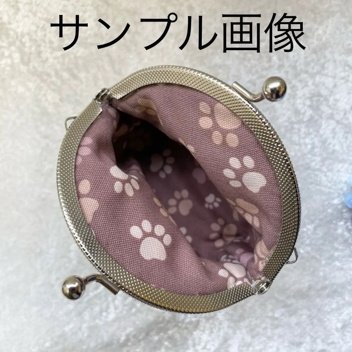 ハンドメイド 猫 和柄  がま口ポーチ  青海波　黒　小物入れ 財布