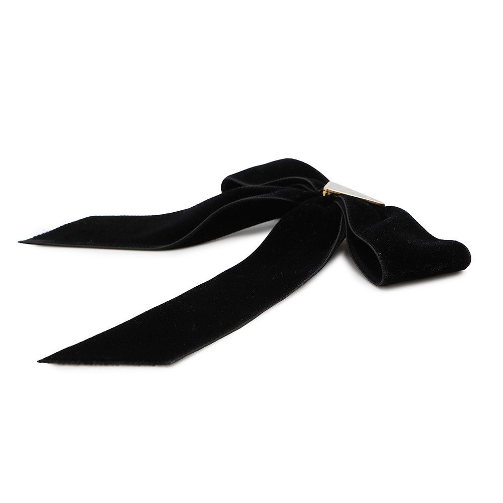 希少】PRADA ロゴ リボンディテール ベルベット ヘアクリップ 希少】PRADA ロゴ リボンディテール ベルベット ヘアクリップ