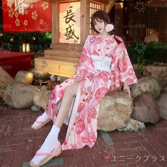 新品未使用 浴衣 utataneレディース浴衣 帯 下駄 3点セット(試着のみ