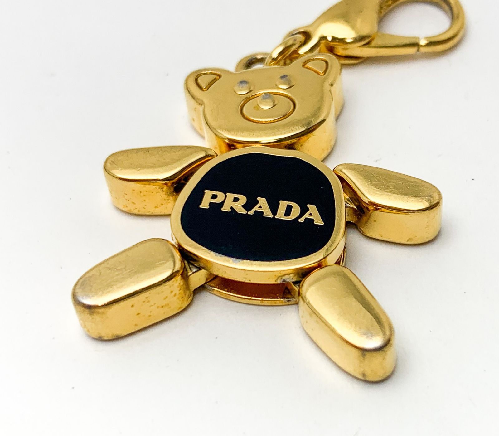 プラダ ベアキーホルダー ブラック プラダ クマ型 キーホルダー