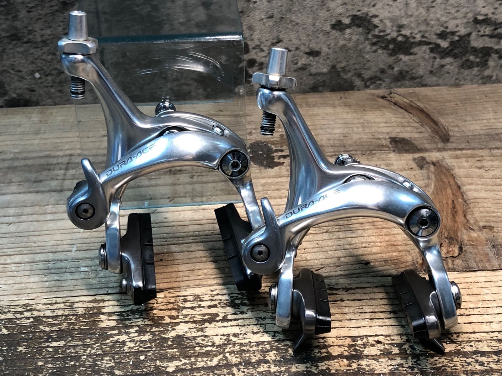 JJ522 シマノ SHIMANO デュラエース DURA-ACE BR-7700 ブレーキキャリパー