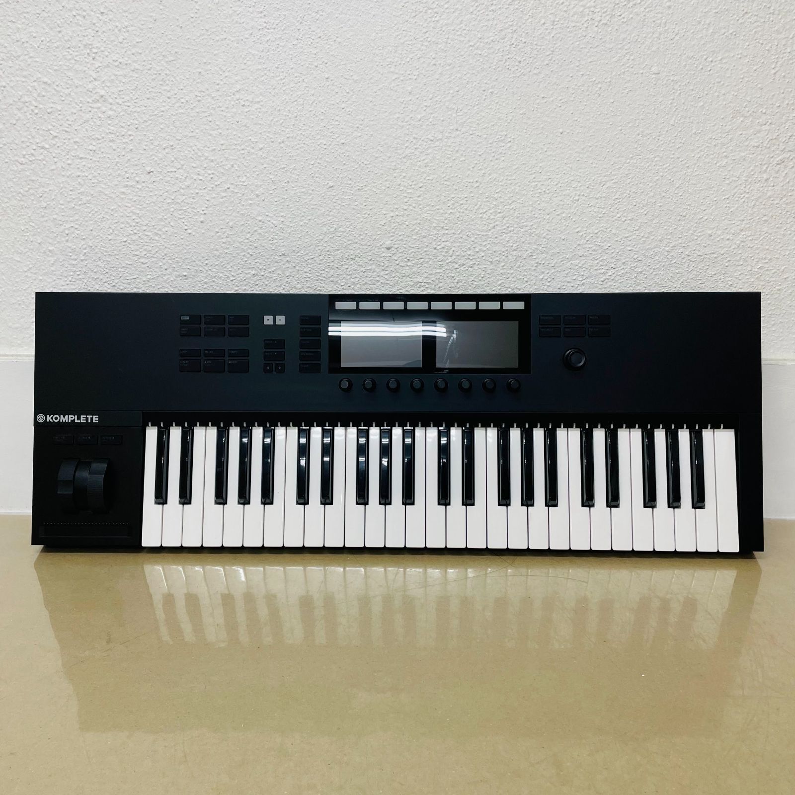 M*s様 【美品！】MIDIキーボード KOMPLETE KONTROL S49 KOMPLETE KONTROL S49 MK2 MIDIキーボード Native Instruments
