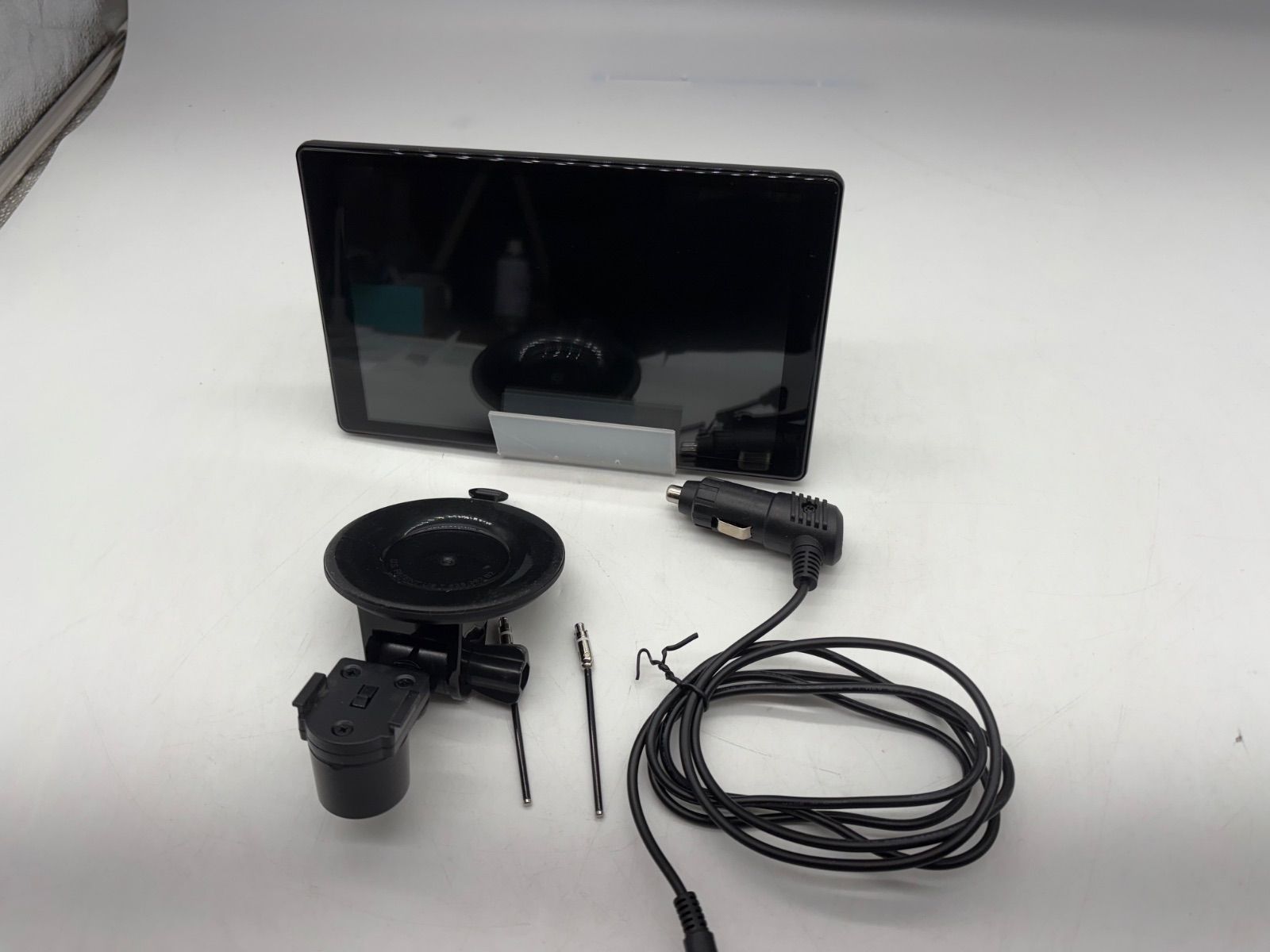 NO3031 セイワ SEIWA カーナビゲーション PIXYDA PNM88F 8型 タテ ヨコ回転表示対応 ゼンリン地図データ搭載 地図更新3年間無料 フルセグ