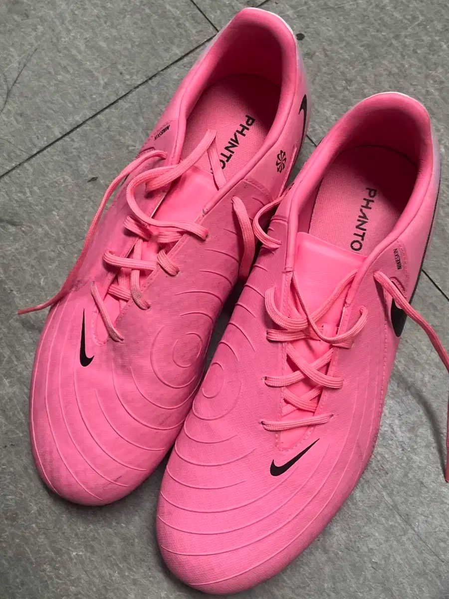 新品 激レア 廃盤品 ナイキ ファントム GX エリート FG 25cm Nike