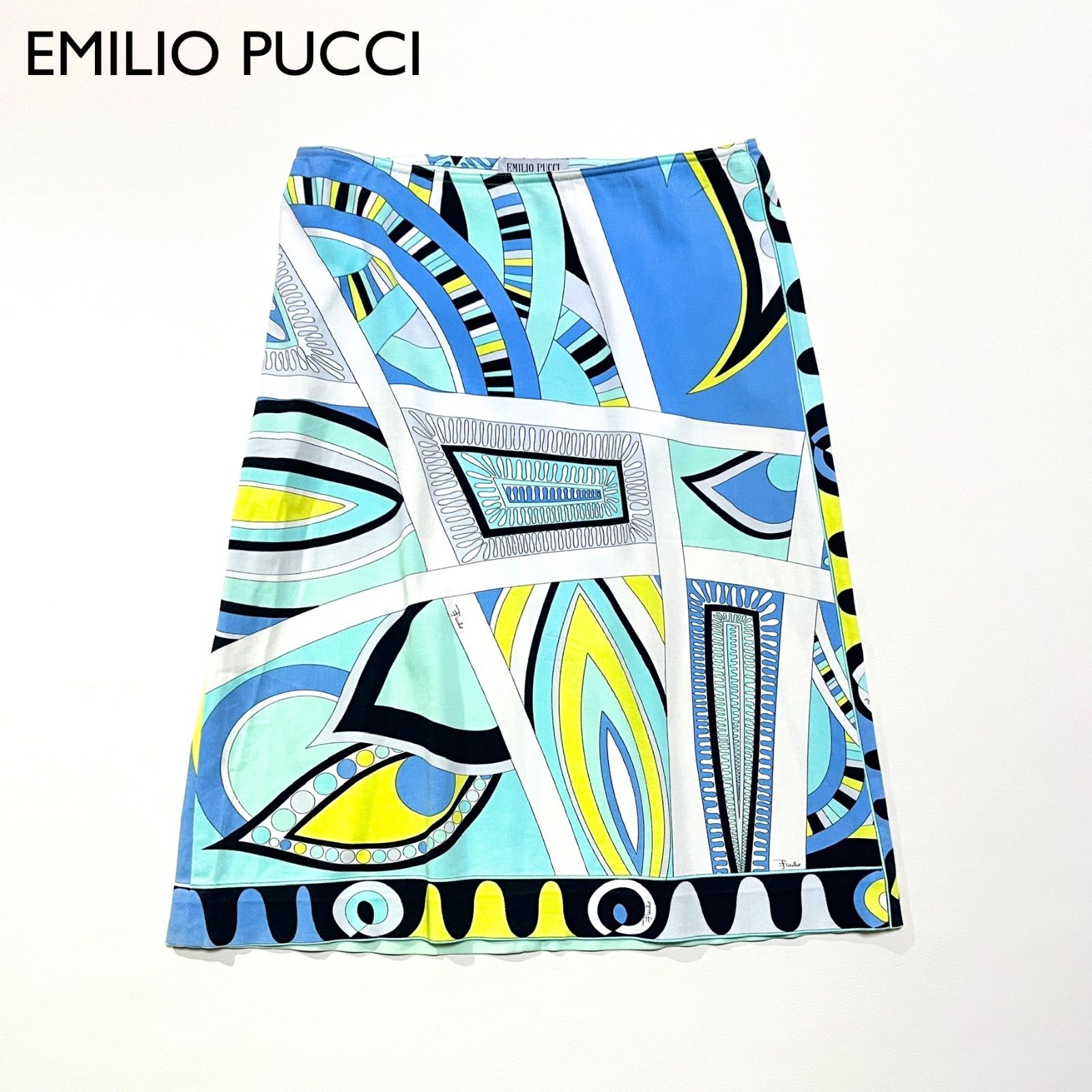 cg17 EMILIO PUCCI ロゴ入りタイトスカート 総柄 ペイズリー