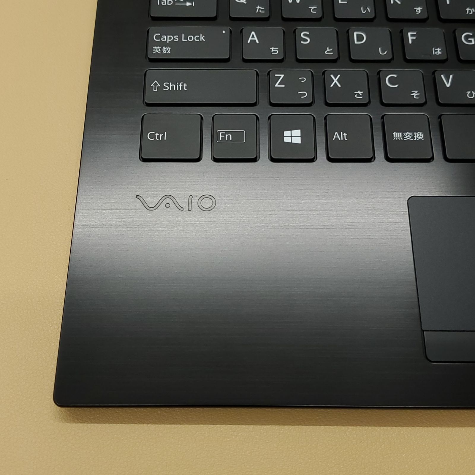 13.3型ノートパソコン