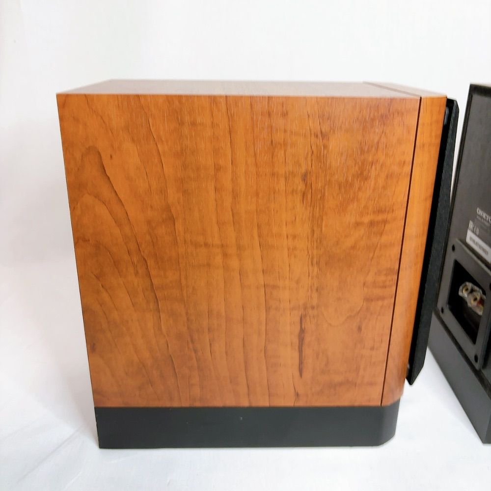 極美品】ONKYO ブックシェルフ型バスレフスピーカー D-012EXT シリアル