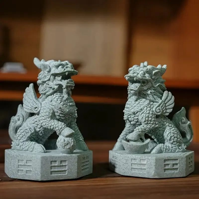 幸運の石の彫刻 縁起の良い獣の装飾 ギフト プレゼント 麒麟 ペア飾り インテリア雑貨 石像 招福 リビングルーム 玄関 2つセット 置物 動物 おしゃれ