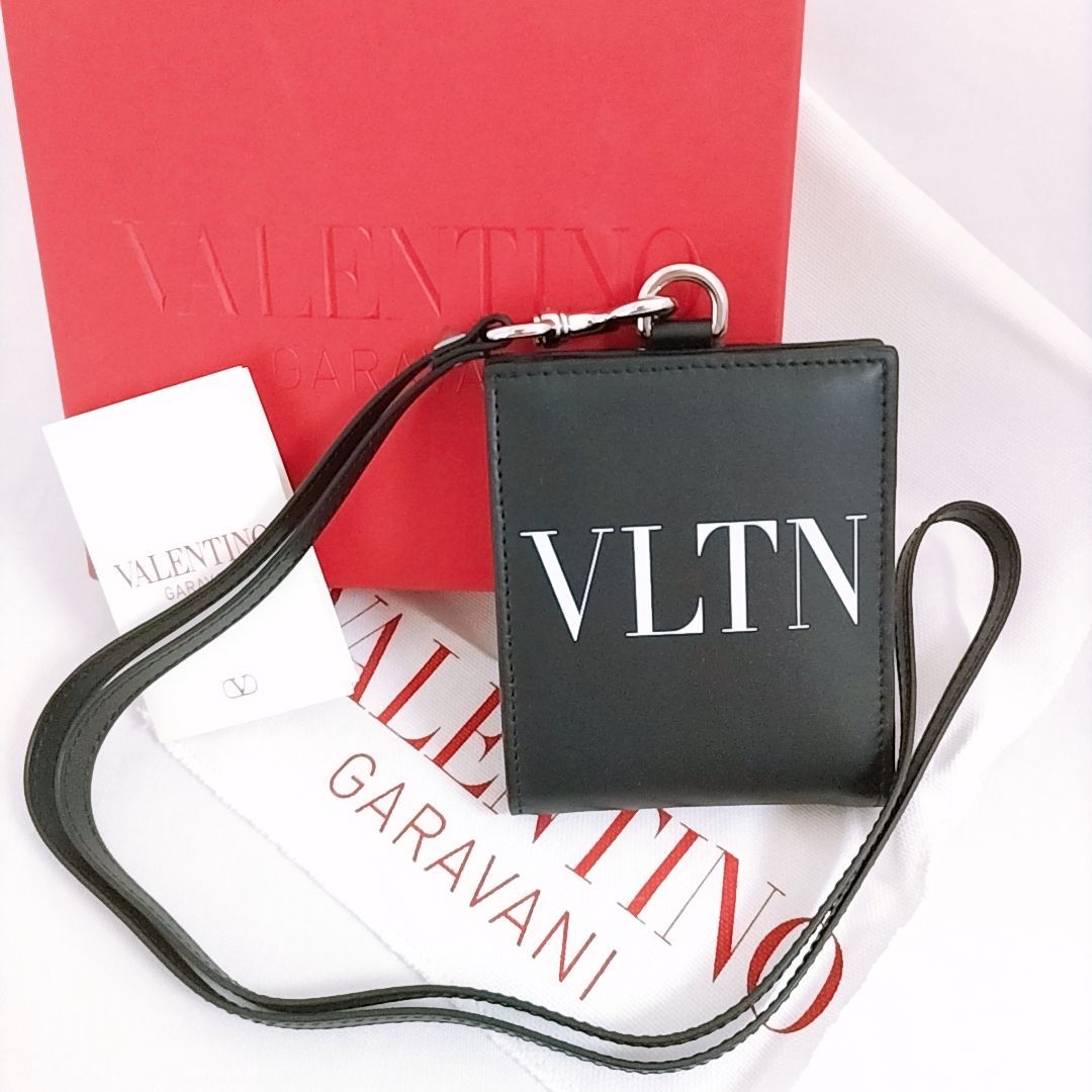 【新品未使用】VALENTINO◆VLTN ネックストラップ付きウォレット 財布 小銭入付