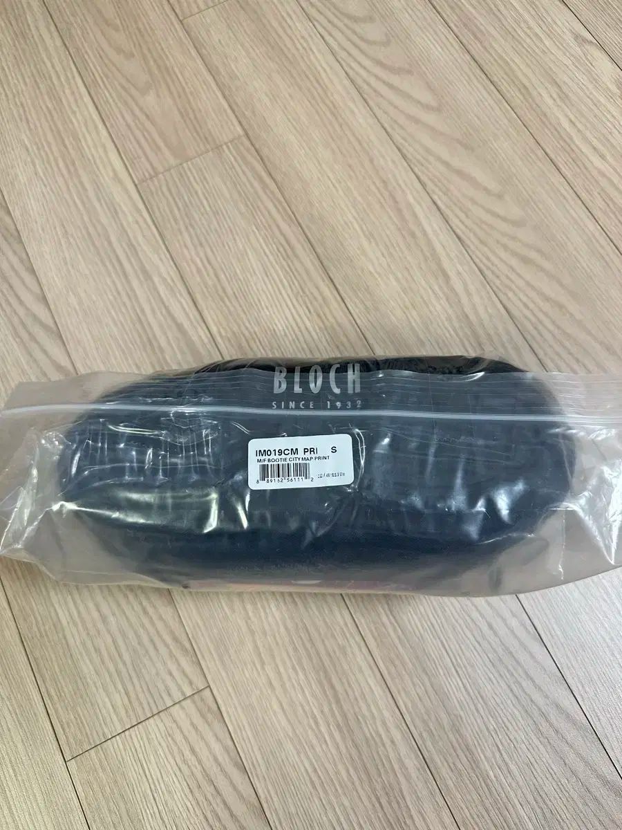 ブロック シティマップ ウォームアップブーツ バレエ|バレエウォーマー S 235 まで 合うかも