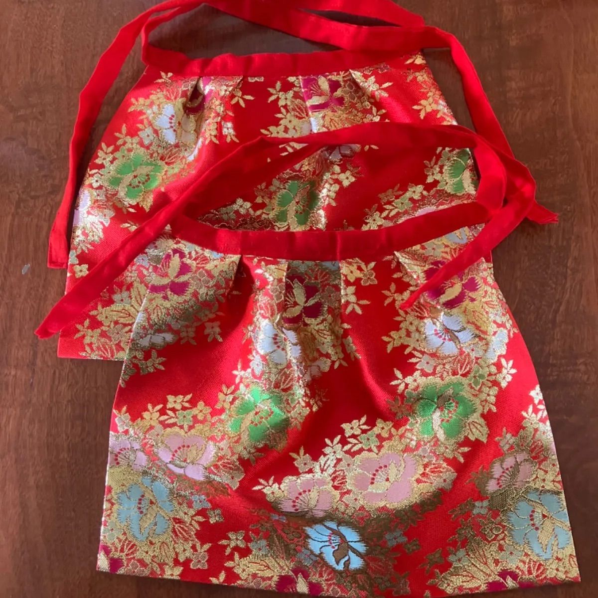 お地蔵様前掛け よだれ掛け金蘭 中 2枚セットNo.9 - メルカリ