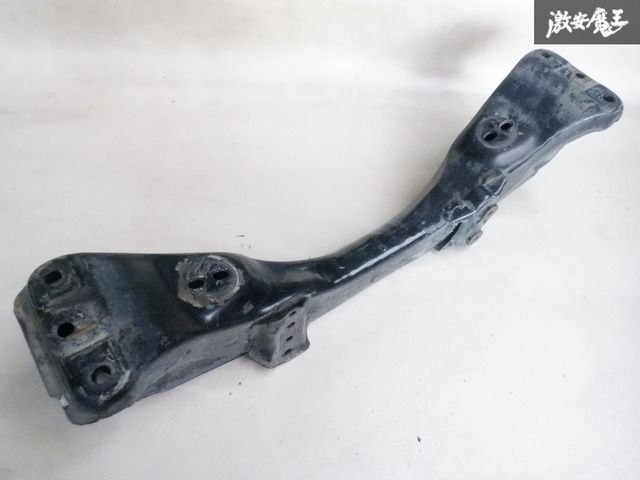 チェイサー　JZX100　純正　エンジンメンバー トヨタ純正 新品 JZX100 チェイサー エンジンマウント