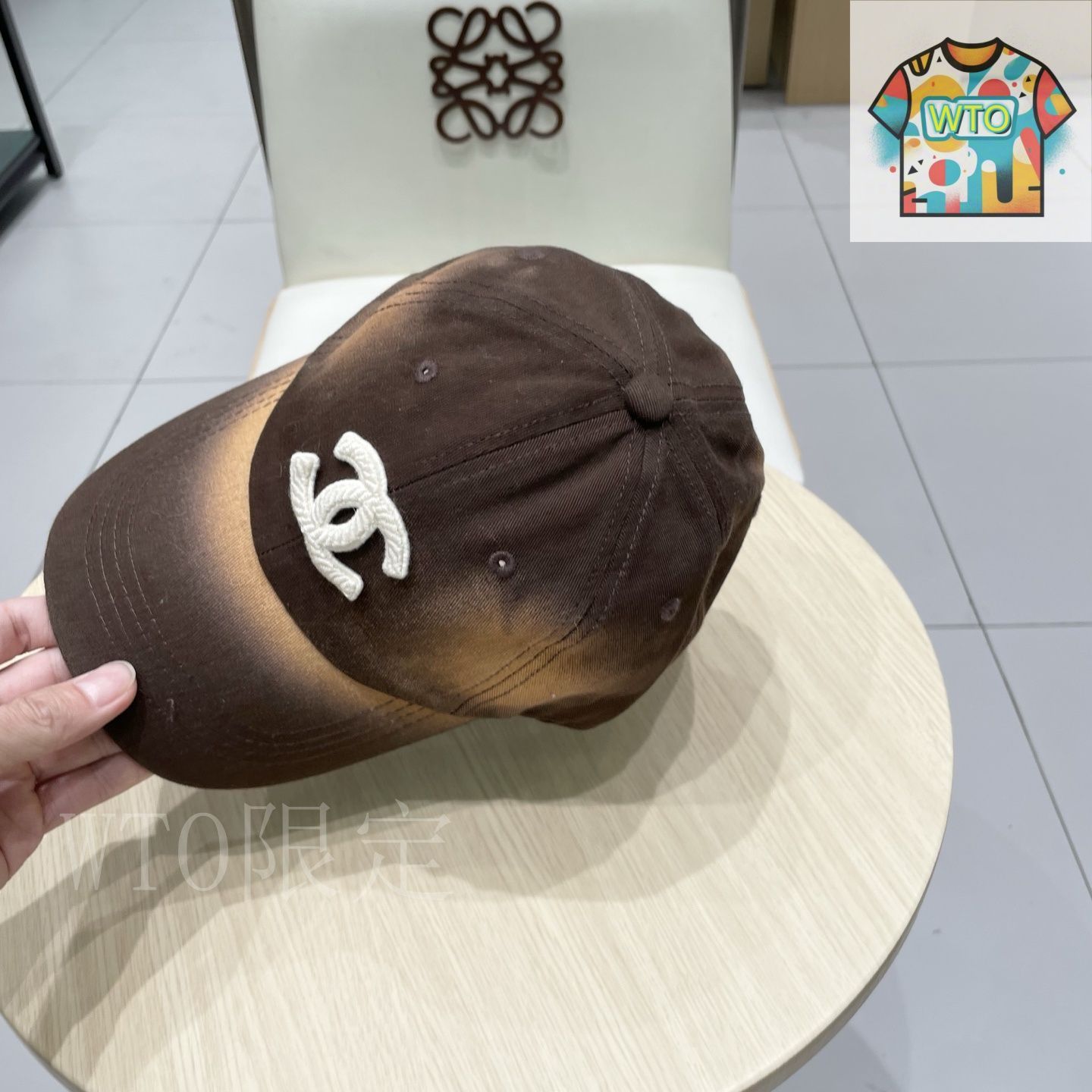 CHANEL シャネル　スエード　ブラック ベースボールキャップ CHANEL シャネルスエードブラック ベースボールキャップ