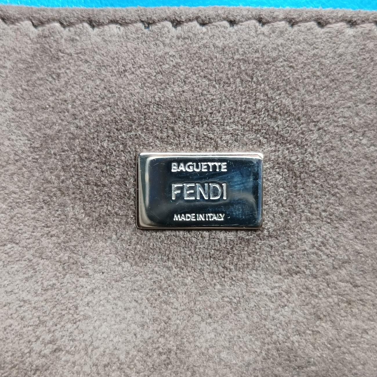 フェンディFendiモンスターマイクロバケットブルーレザー8M03548M0354-3ZQ-168-9290
