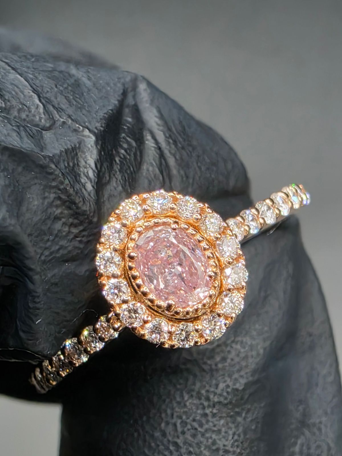 Vanessa dee ヴァネッサディー　ネックレス　チョーカー　ヘマタイト Vanessa dee ヴァネッサディー ネックレス チョーカー