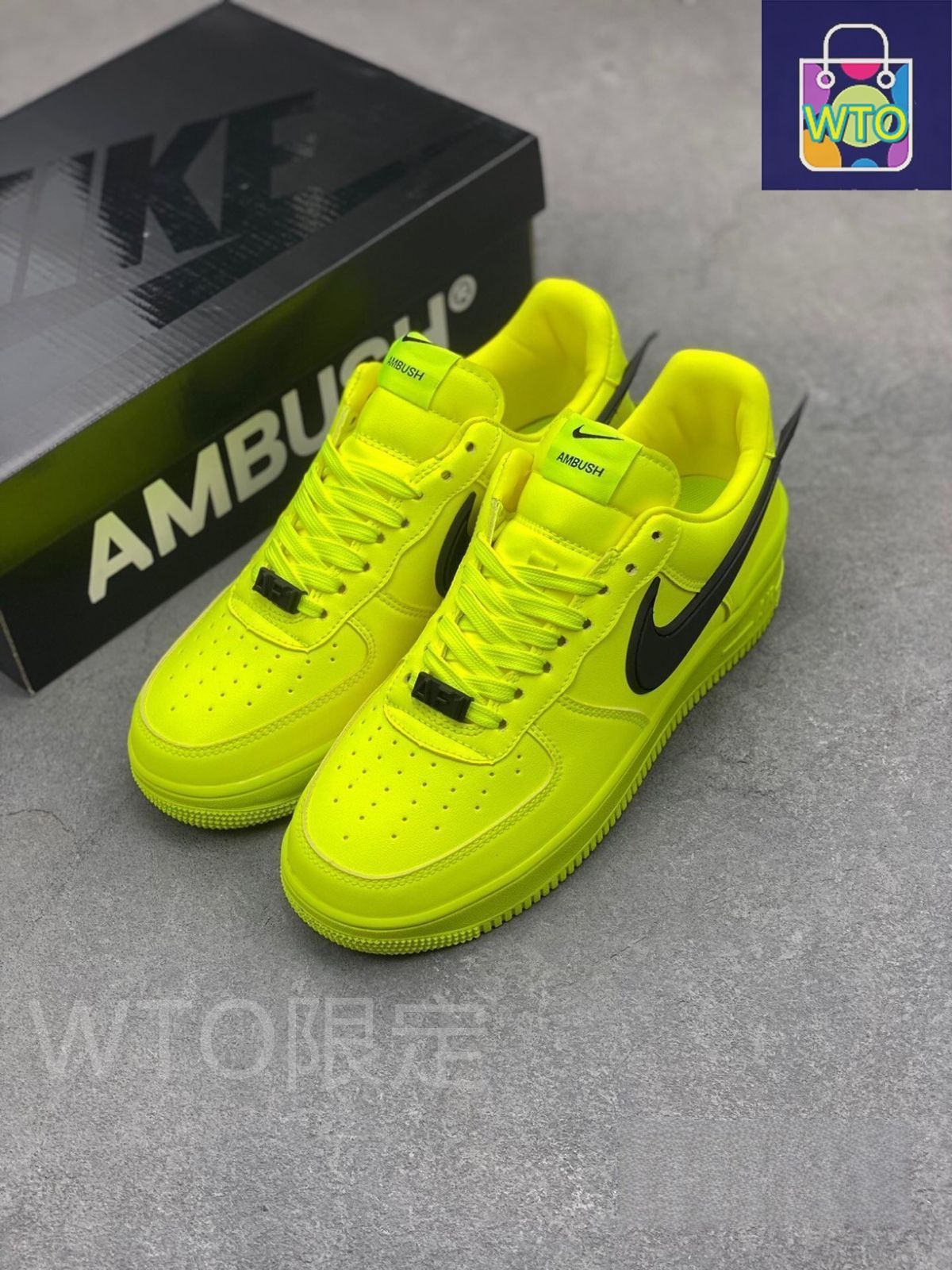 お値下げしました??即購入新品箱付?? AMBUSH x Nike Air Force 1