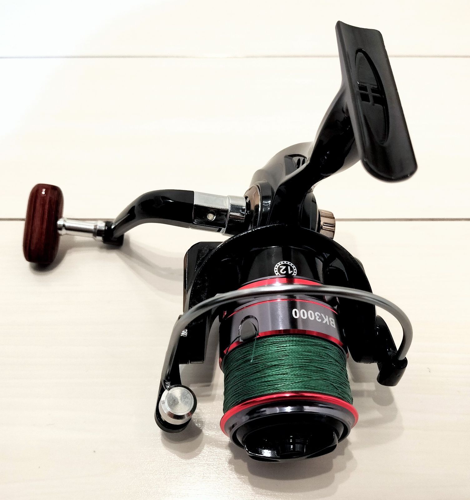 新品 スピニングリール 3000 番 PE ライン付き 糸付き 本体 新品 スピニングリール 3000 番 PE ライン付き 糸付き 本体