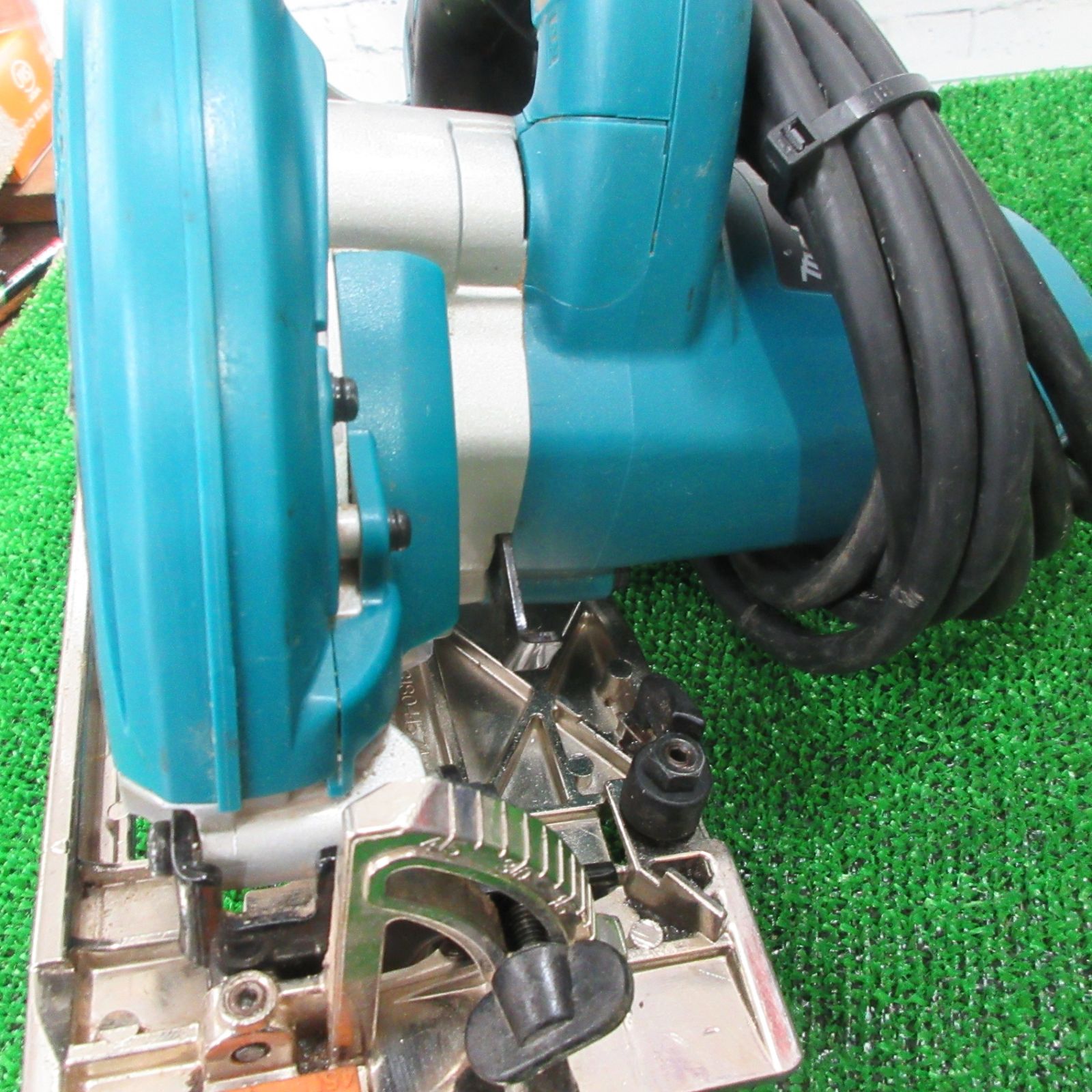 マキタ 5637BA １６５ミリマルノコ 5637BA マキタ makita 165ミリマルノコ 5637BA おまけのチップソー付き