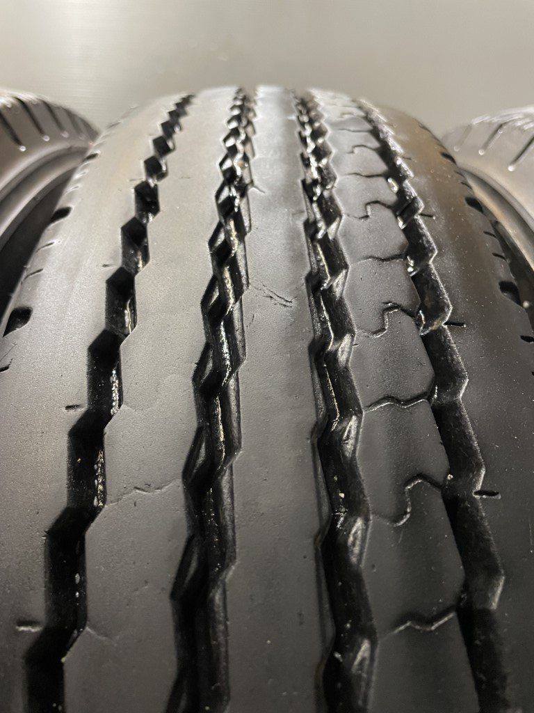 YOKOHAMA 785R 205/80R17.5 120/118L LT 17.5インチ ライトトラック用