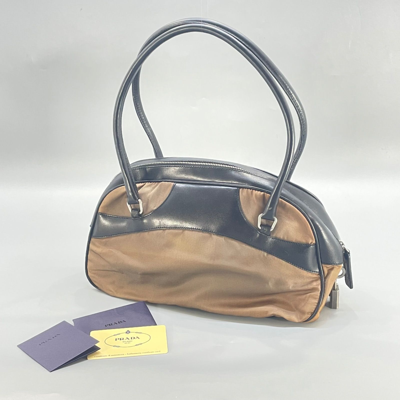 本物保証 PRADA プラダ ハンドバッグ ナイロン レザー ブラック 