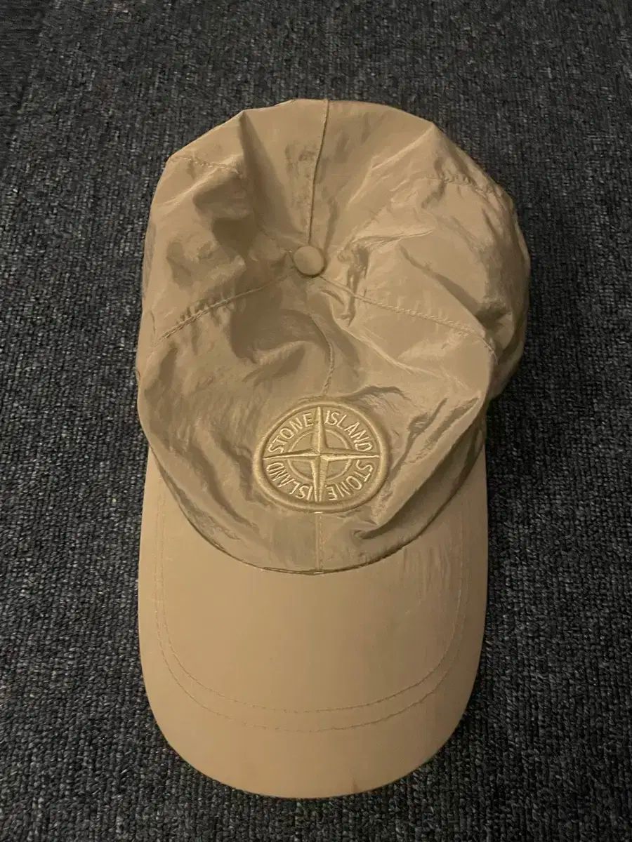 ストーンアイランド ナイロン ベースボールキャップ L