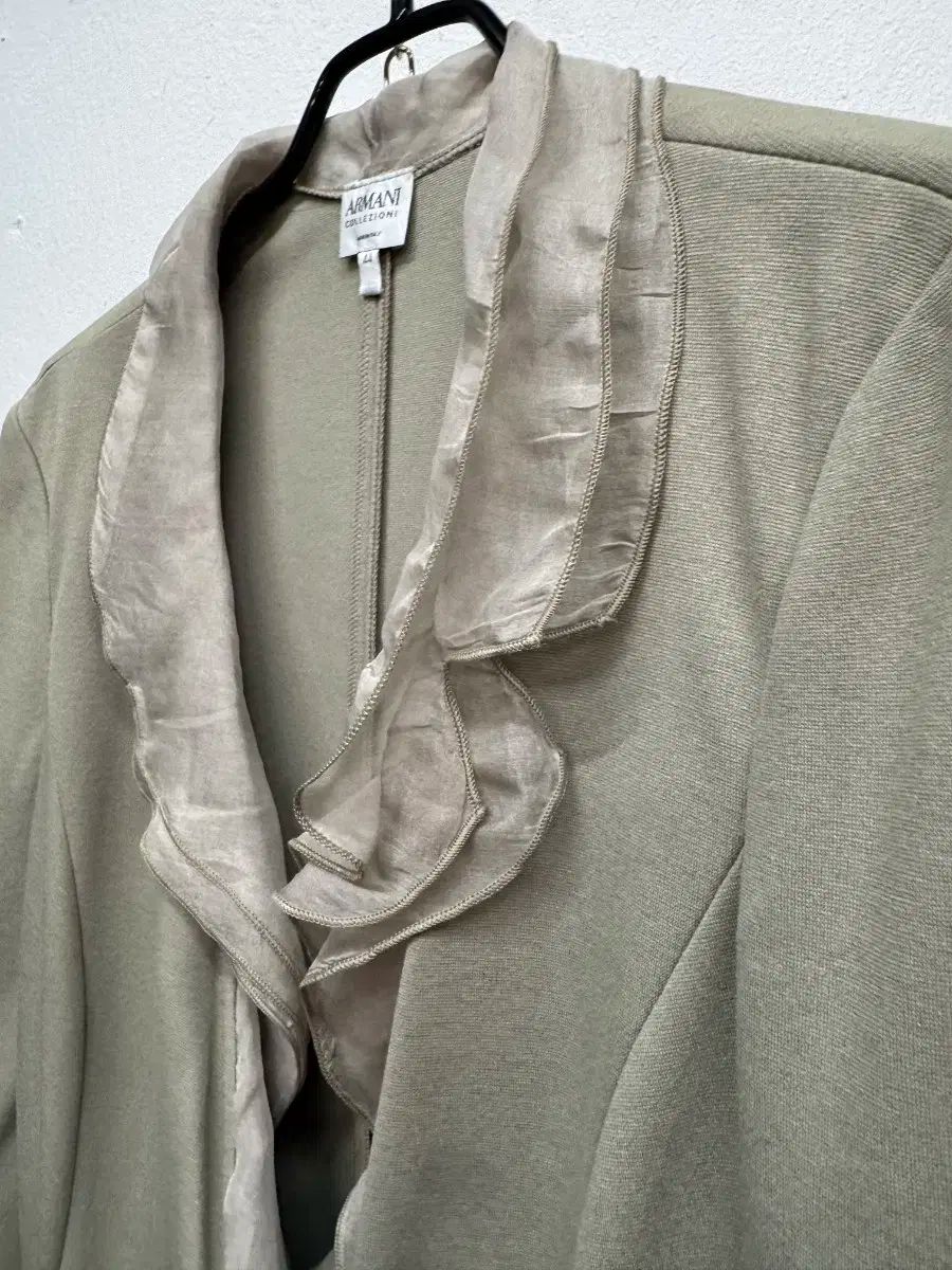 ARMANI アルマーニ コレツィオーニ フリル ジャケット S