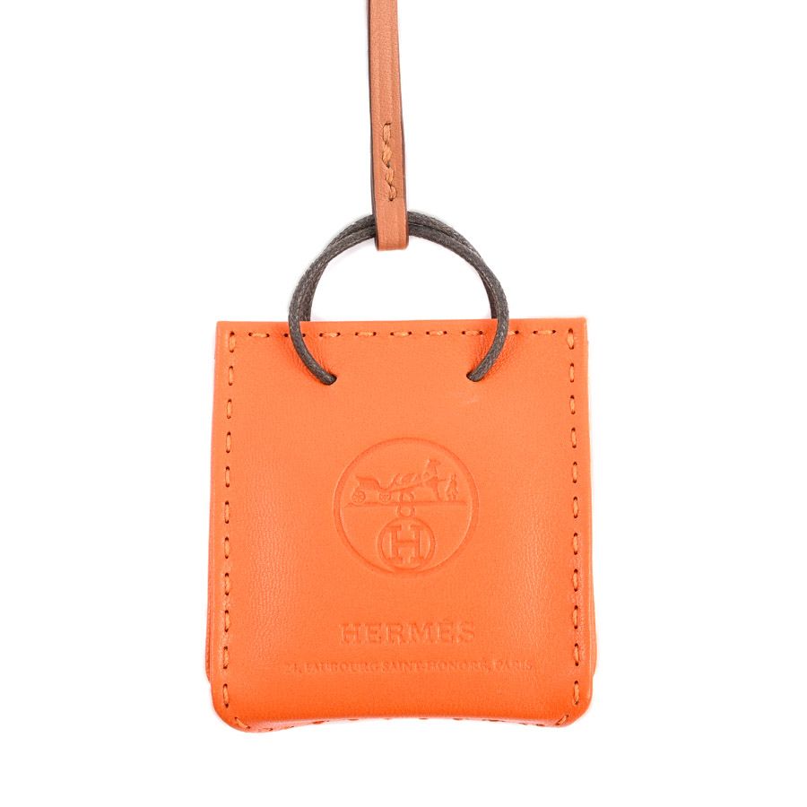 HERMES エルメス　チャーム　サックオランジュ HERMES エルメス チャーム サックオランジュ - メルカリ