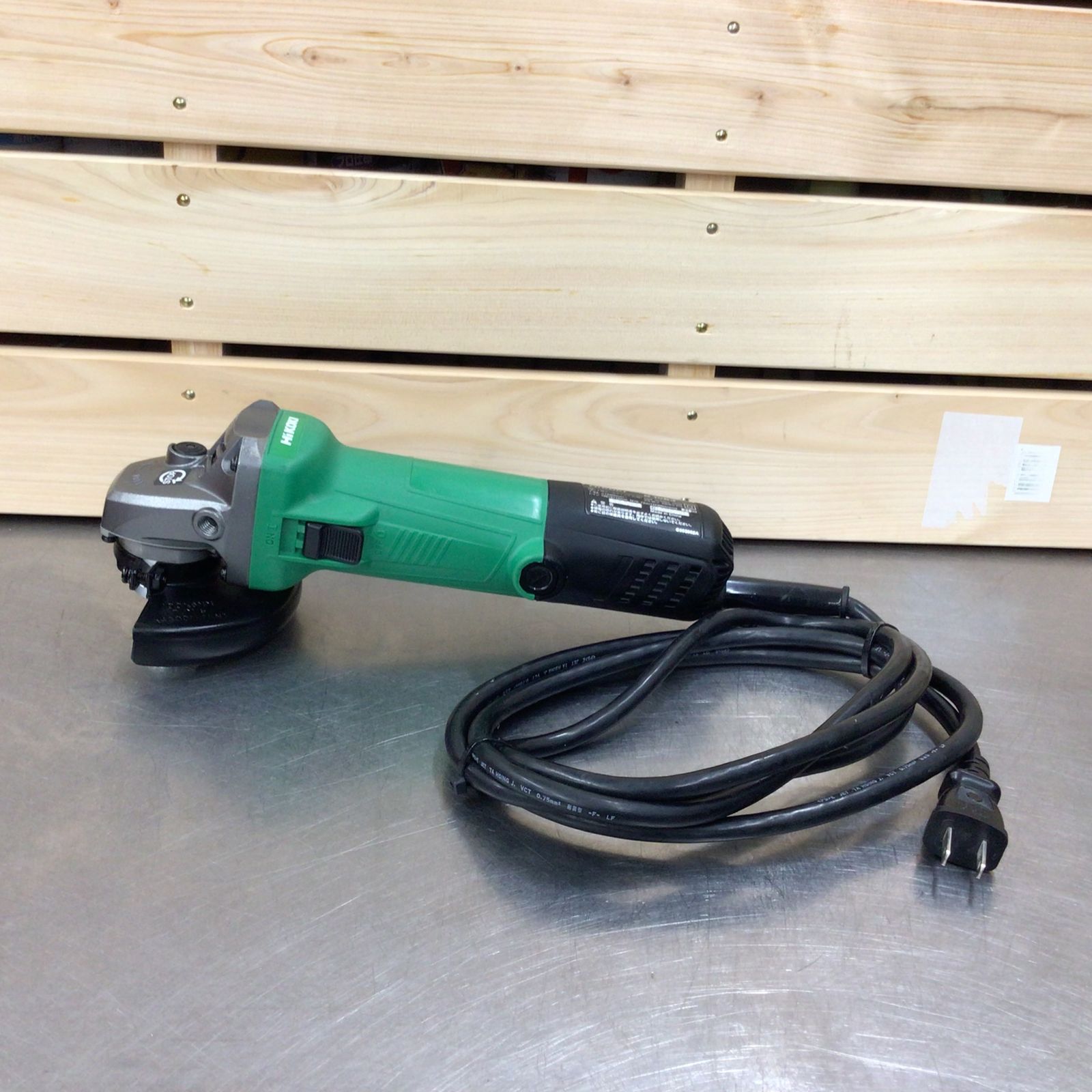 ハイコーキ(HIKOKI ※旧:日立工機) 100mmディスクグラインダ G10B3