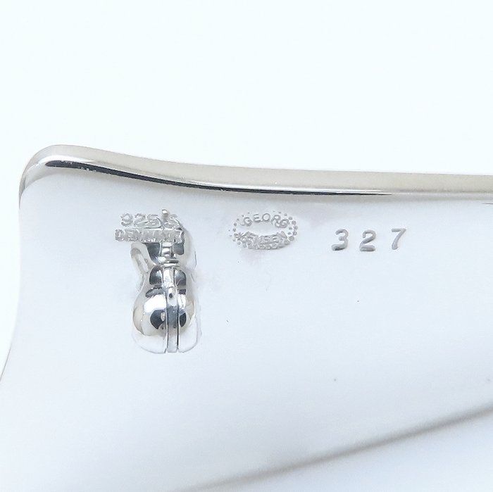   ジョージジェンセン　327 シルバーブローチ　925 Georg Jensen ジョージジェンセン ブローチ #327 シルバー925