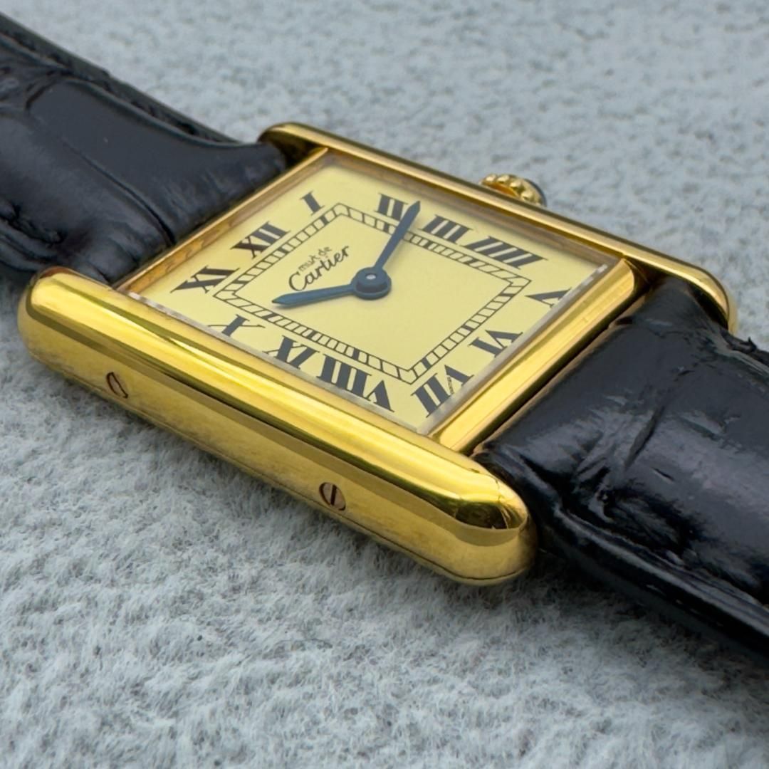 極上品 カルティエ マストタンクSM クォーツ 腕時計 C105 - メルカリ