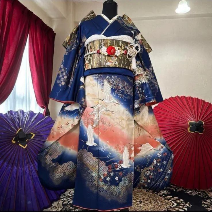 振袖フルセット(7点)・濃紺・古典柄・金駒刺繍・飛鶴・舞桜