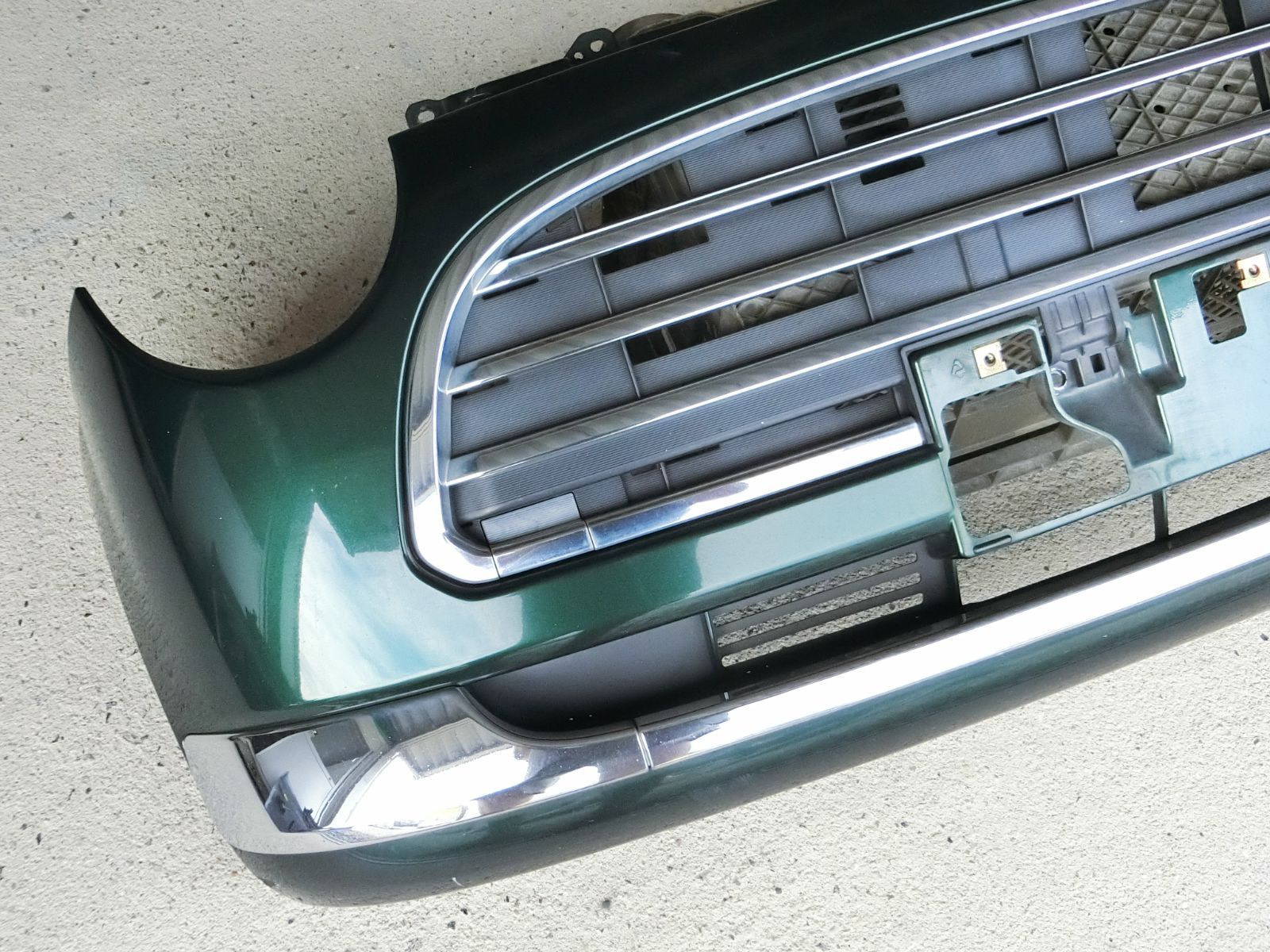 純正 L650S L660S ミラジーノ フロントバンパー グリル フォグランプ リップスポイラー 付 パールホワイト系 52119-B2190 即納 ダイハツ ミラジーノ L650S L660S 純正 フロントバンパー フォグ付 A7