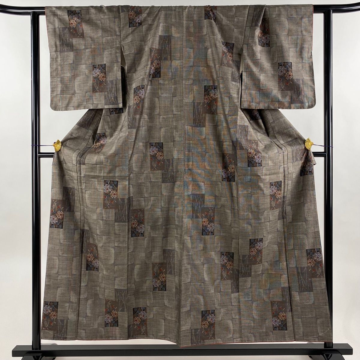 大島紬 身丈156.5cm 裄丈62.5cm S 袷 証紙 短冊 草花 焦茶色 正絹 秀品 【中古】 - メルカリ