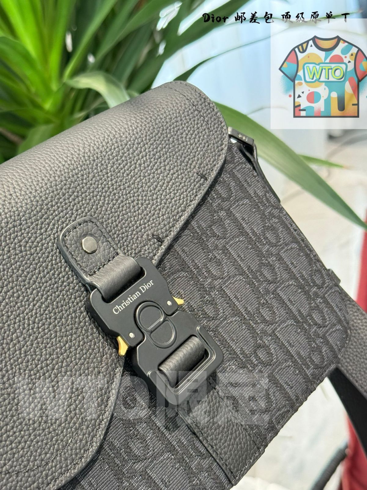 【並行輸入品】Dior メッセンジャーバッグ メンズ 今日特価】DIOR Men's Messenger Bag - ディオール メンズ