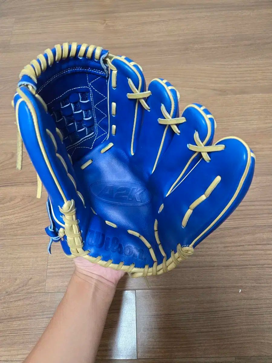 Wilson a2k