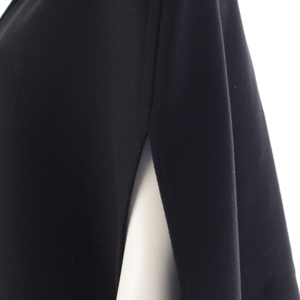 ヴァレンティノ 24‐25AW ヴァージンウール カシミヤ リボン ジレ