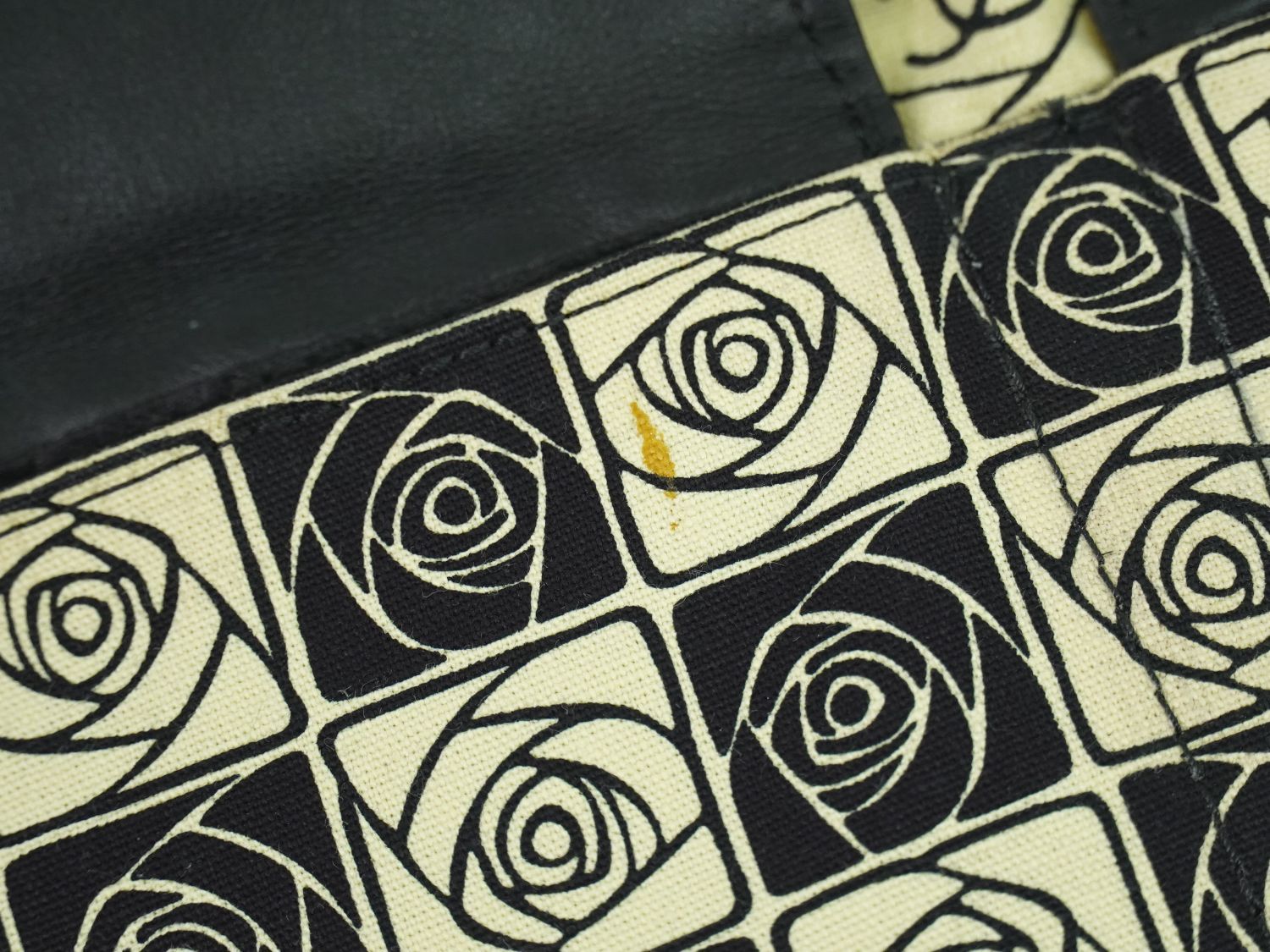 本物 シャネル CHANEL カメリア ショルダーバッグ トートバッグ  