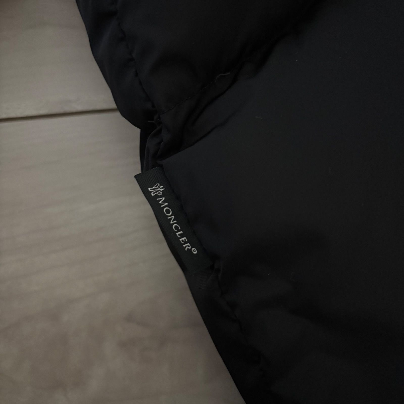 モンクレール☆HIRONDELLE☆最高級フォックスファー☆ブラック