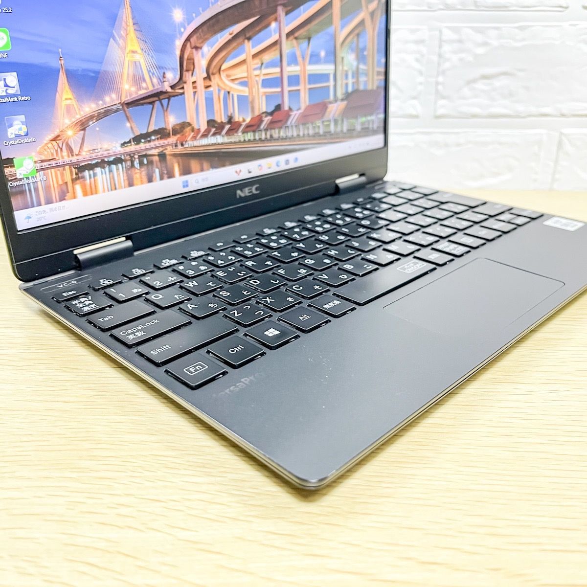 NEC  PC-VKT10CZG6 i5-10210Y メモリ8GB #3651 お買い得！ NEC ノートパソコン PC-VKT10CZG6 Core i5 10210Y 第