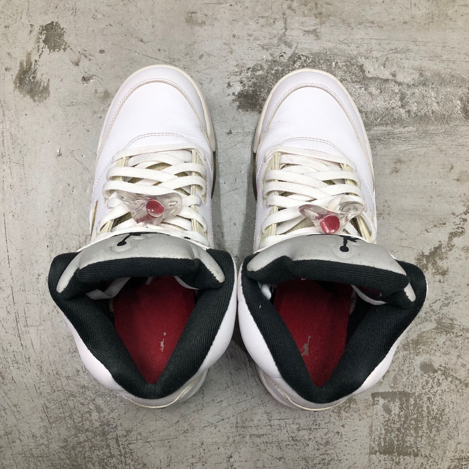 エアジョーダン5 supremeコラボ白 AIR JORDAN 5 RETRO SUPREME - スニーカーショップSKIT